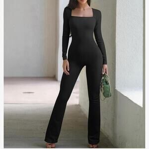 OQQ Long Sleeve Jumpsuits Bell Bottoms in Size Small NWT